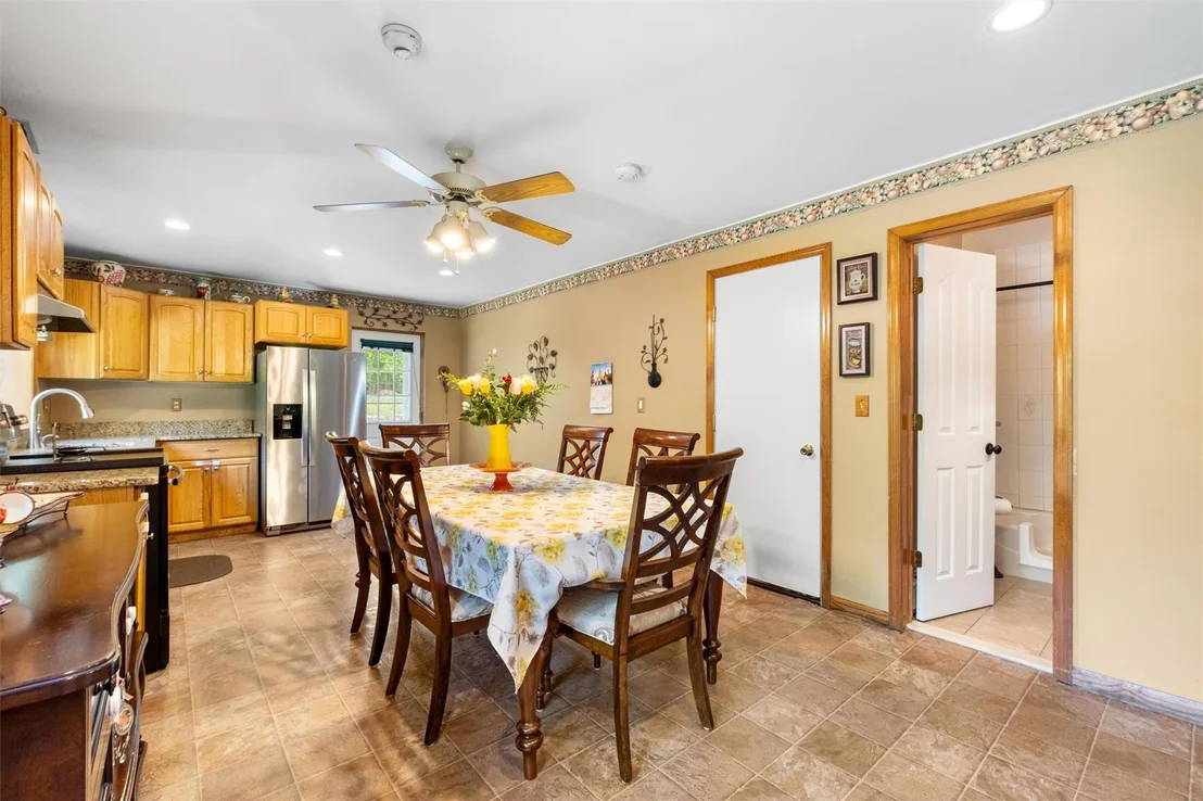 Photo of 10 BlueJay Place