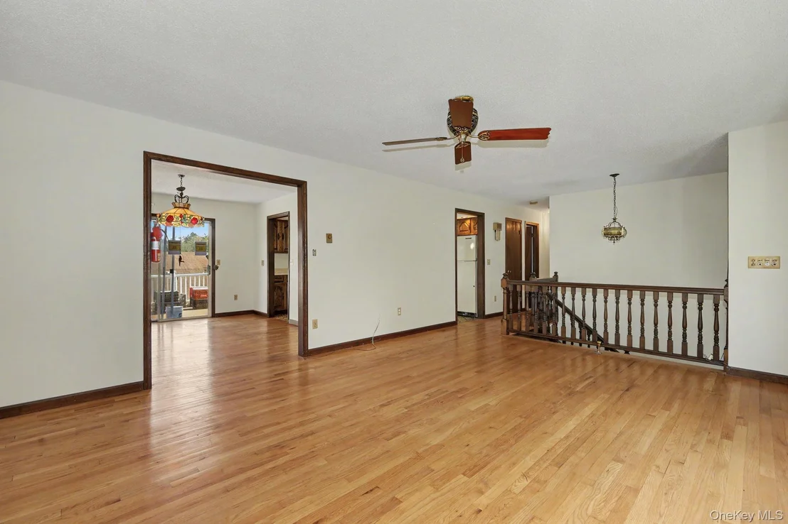 Photo of 214 Starr Ridge Road