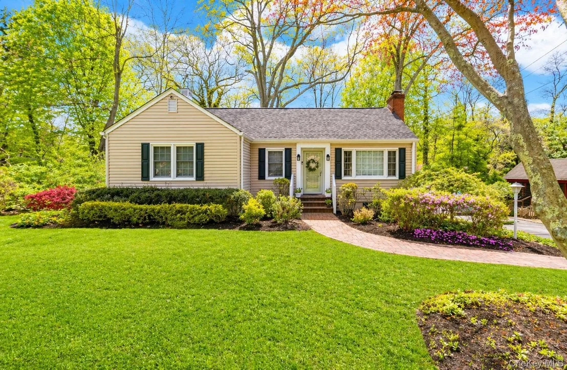 Photo of 6 Huyler Road