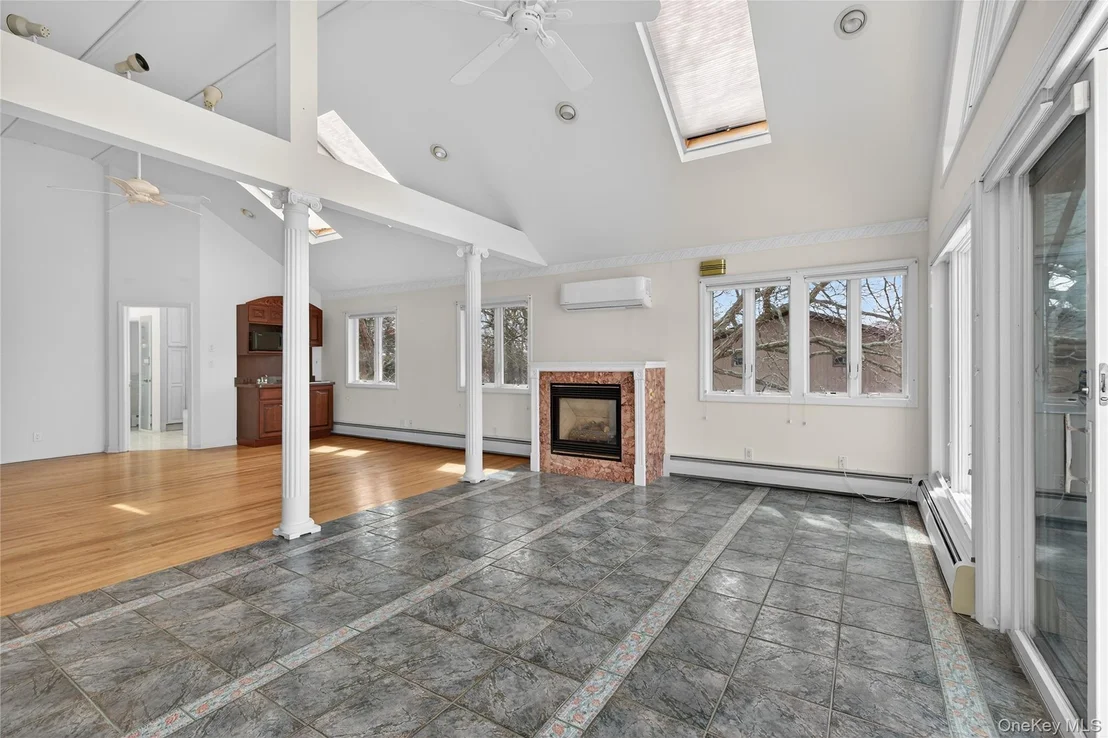 Photo of 20 Oak Lane