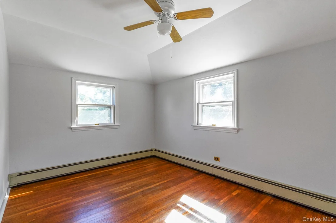 Photo of 15 Davis Avenue