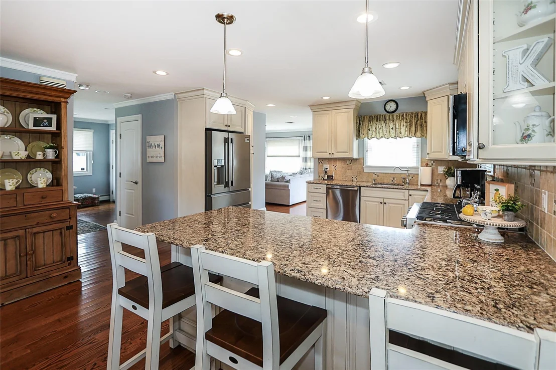Photo of 175 Division Avenue