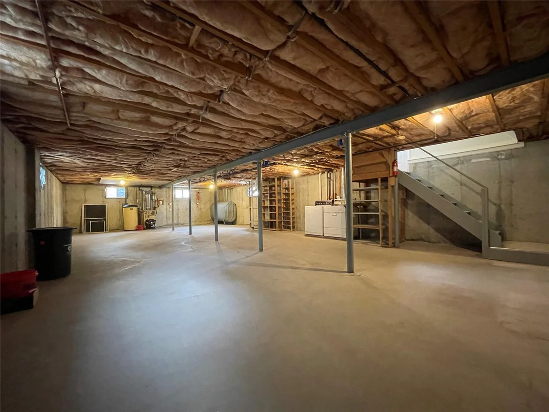 Photo of 1655 Lewis Road
