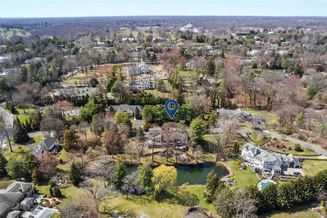 Photo of 3 Lakeside Drive