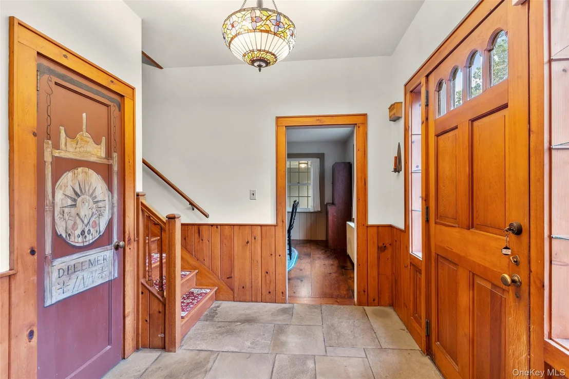 Photo of 4 Shipman Lane