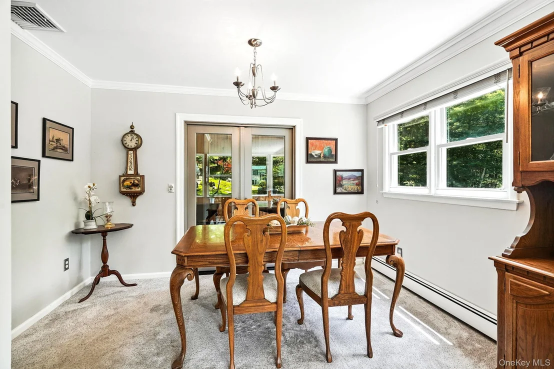 Photo of 69 Clove Brook Drive