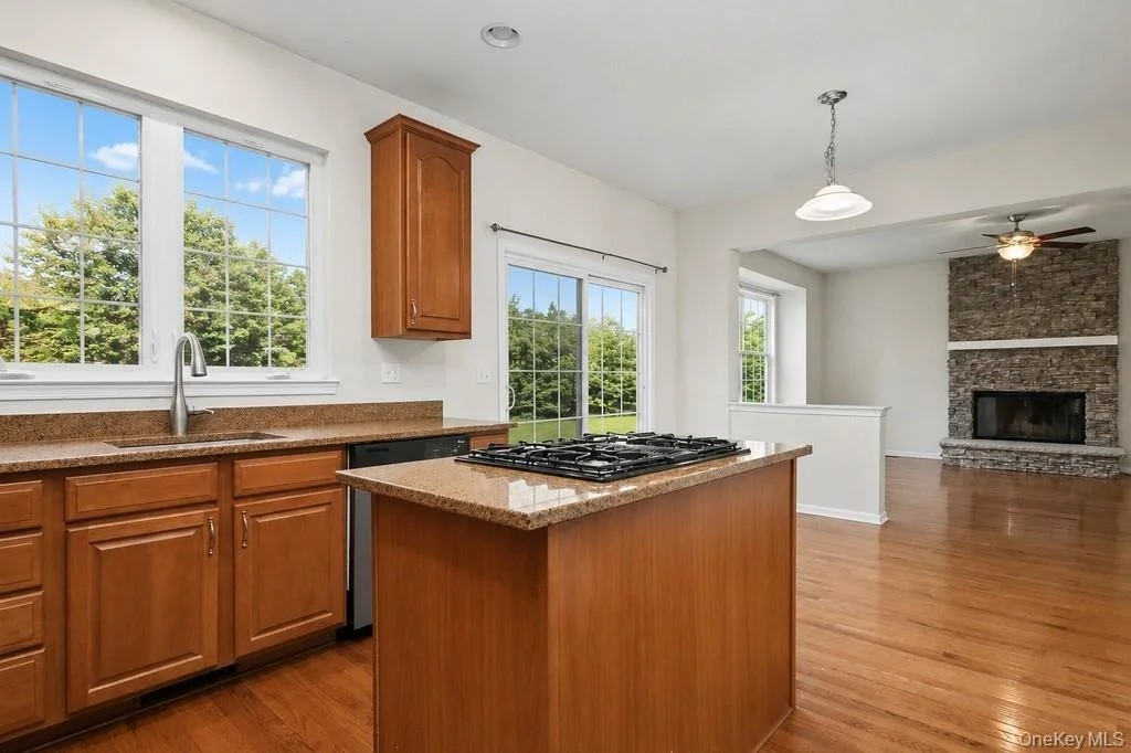 Photo of 427 Vassar Place