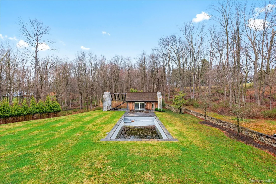 Photo of 72 Guard Hill Road