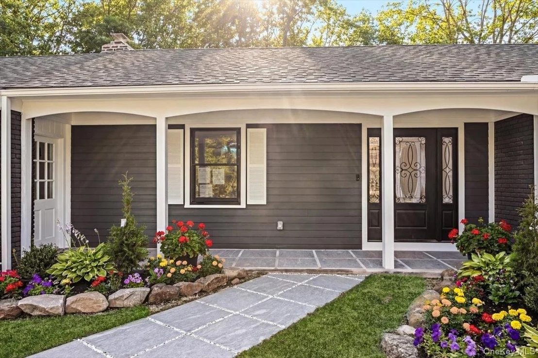 Photo of 11 Skyview Drive