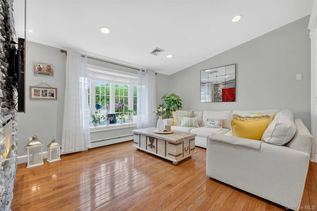 Photo of 46 Camelot Road