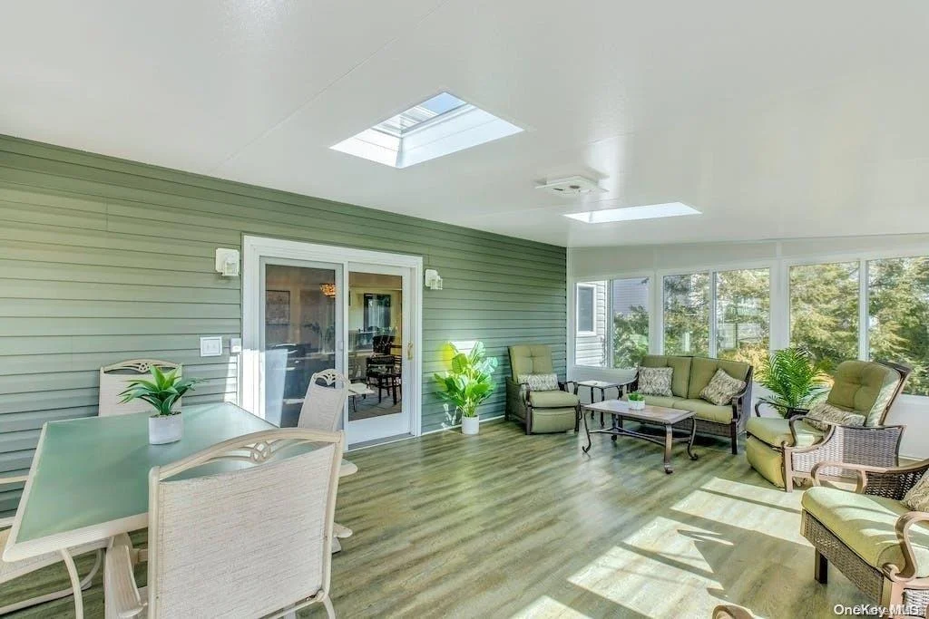 Photo of 8 Wesleyan Road
