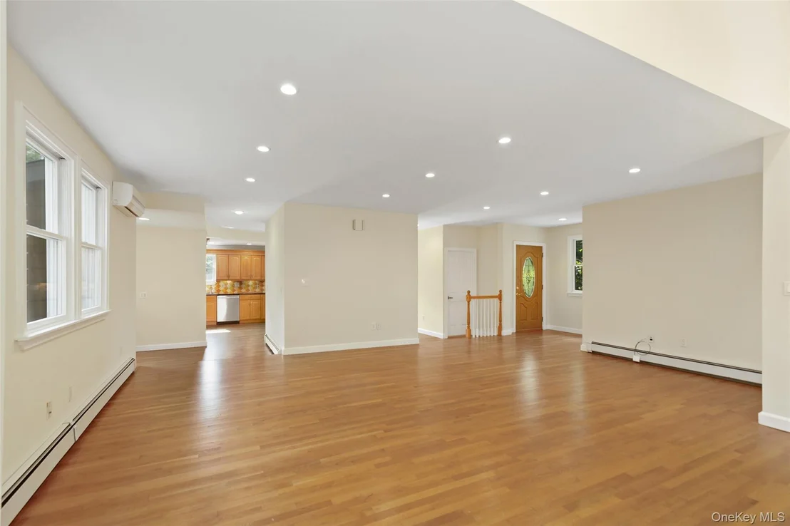 Photo of 65 Eiler Lane