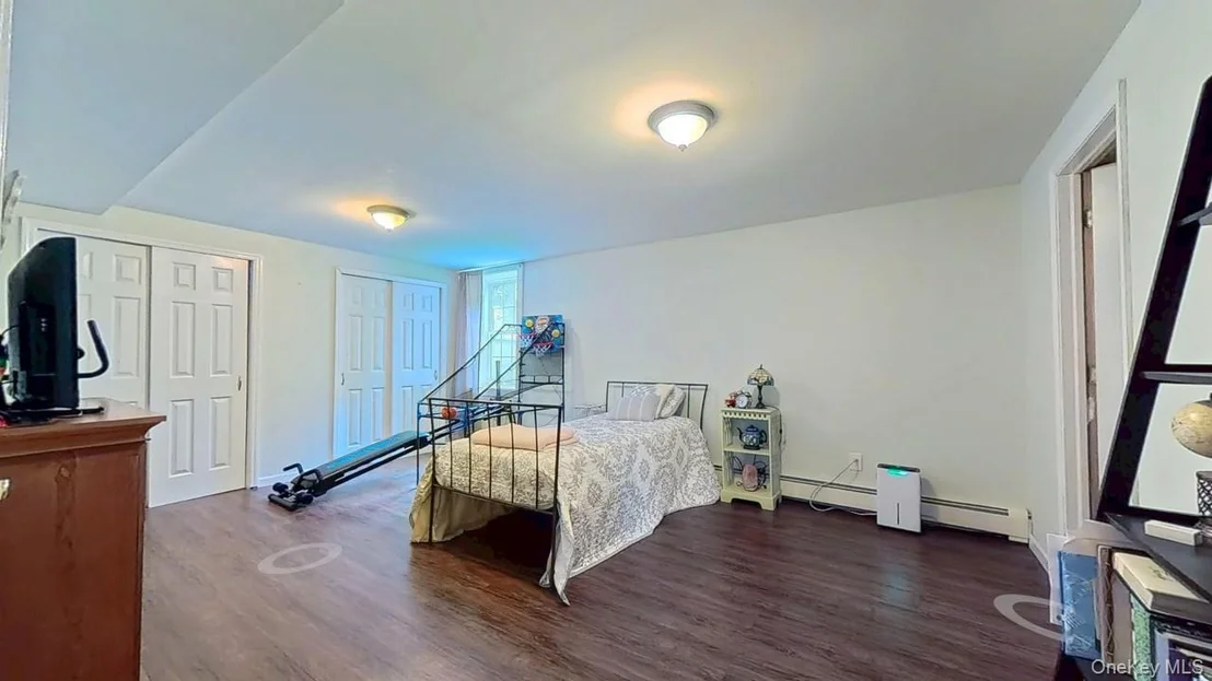 Photo of 87 Winchester Drive