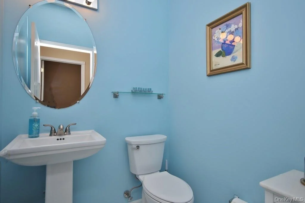 Photo of 216 Roosevelt Drive