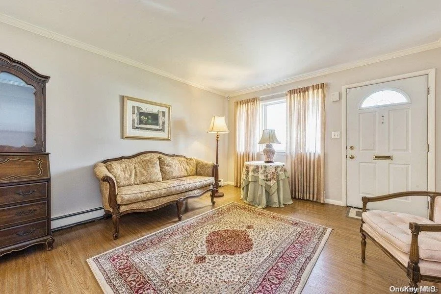 Photo of 1577 Argyle Road