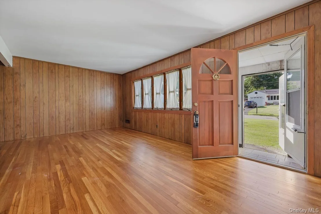 Photo of 19 Clematis Road