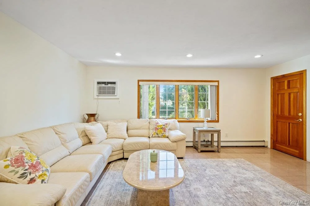 Photo of 91 15th Avenue