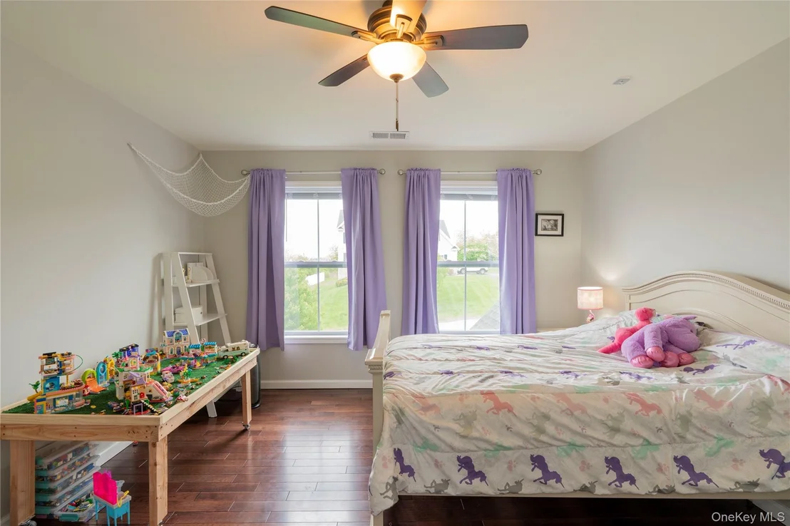 Photo of 58 Ridgeline Drive