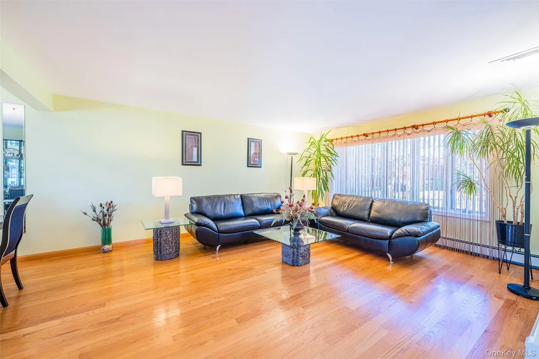 Photo of 192 Birch Drive