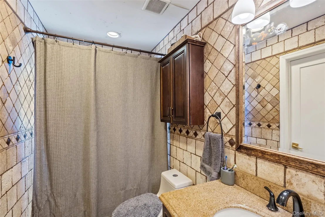 Photo of 138 Lincoln Road