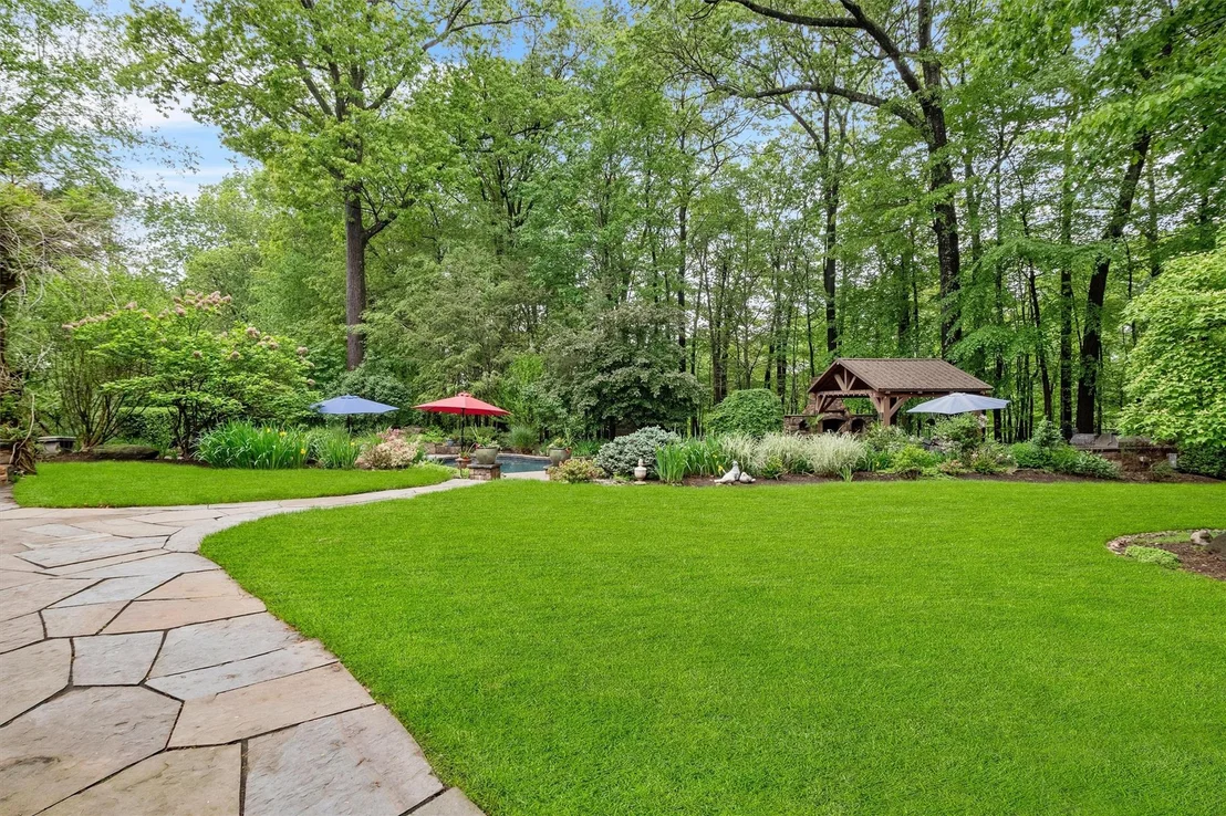 Photo of 21 Golf Course Drive