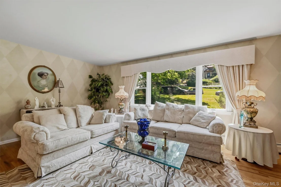 Photo of 24 Gregory Drive