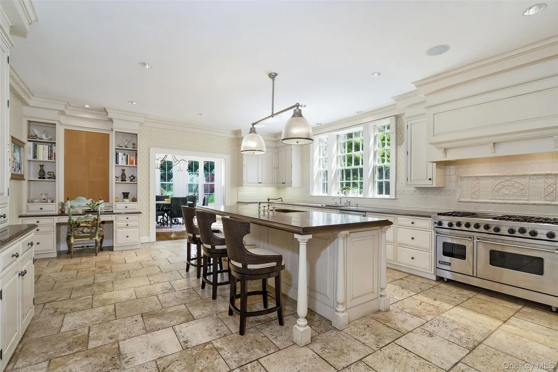 Photo of 8 Cooper Road