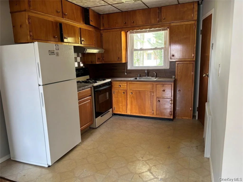 Photo of 235 10th Street
