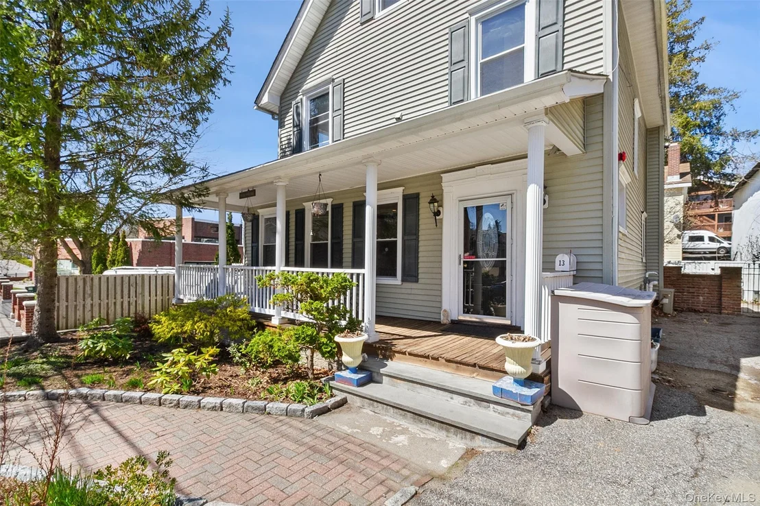 Photo of 13 Lenox Place