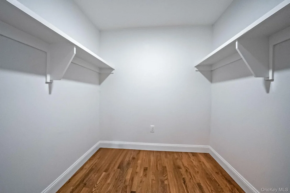 Photo of 2929 Yale Place