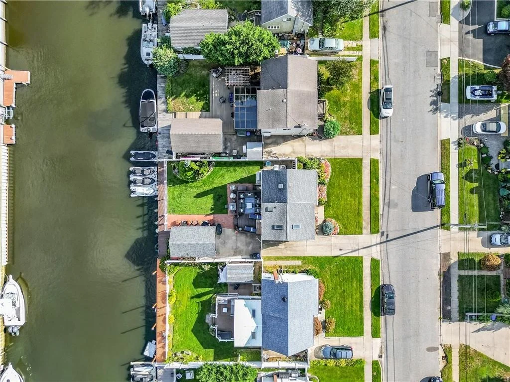 Photo of 75 East Drive