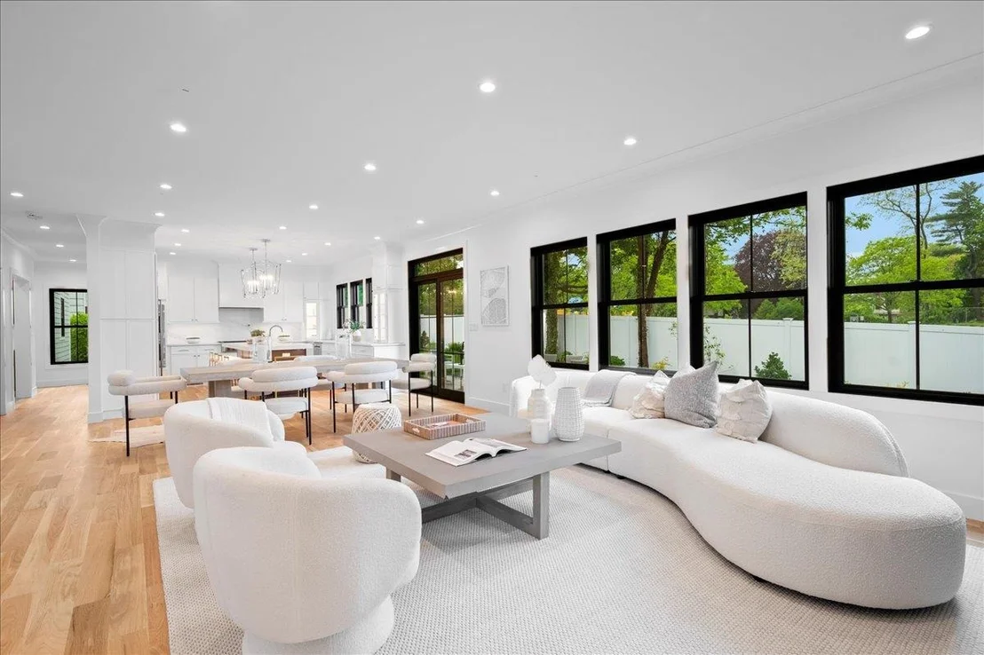 Photo of 12 Fairway Avenue