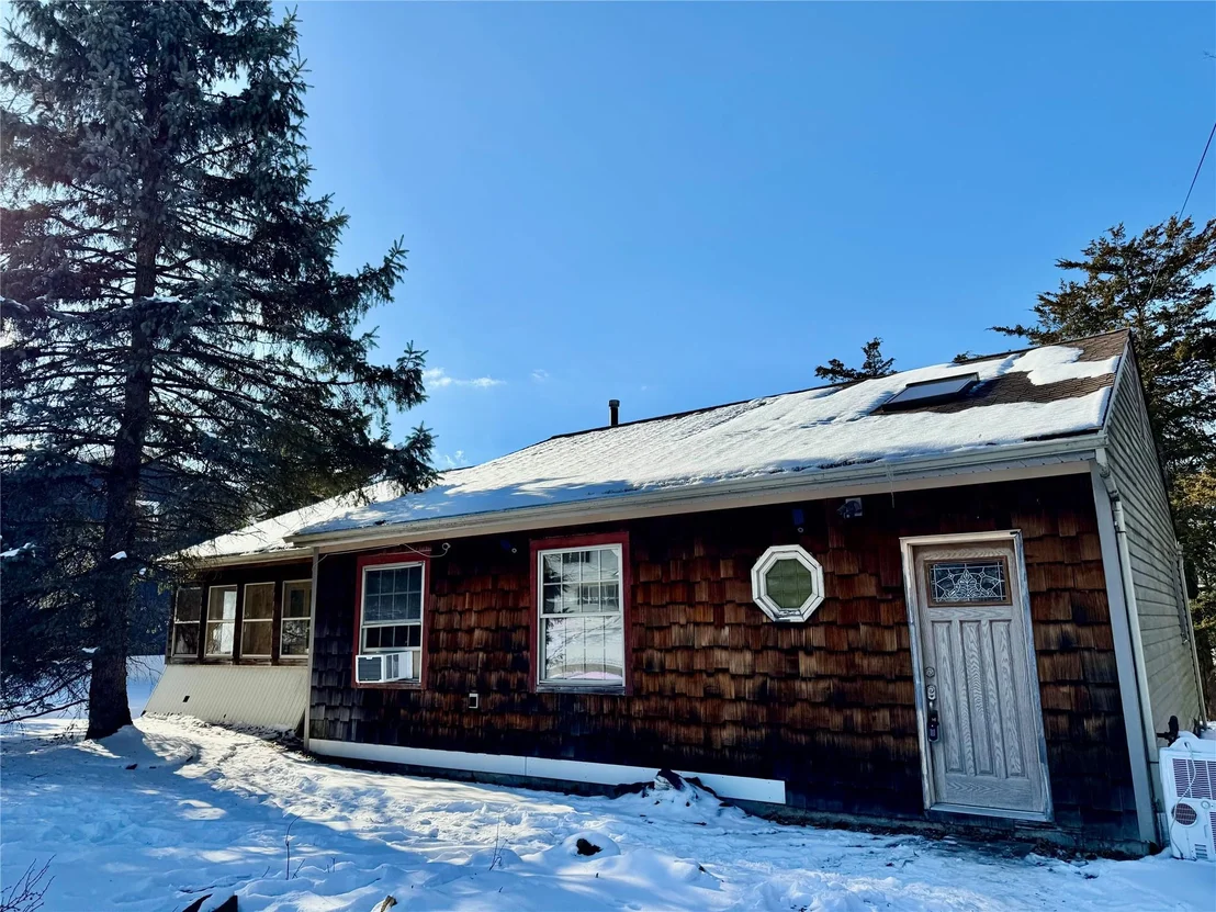 Photo of 50 Delaware Road
