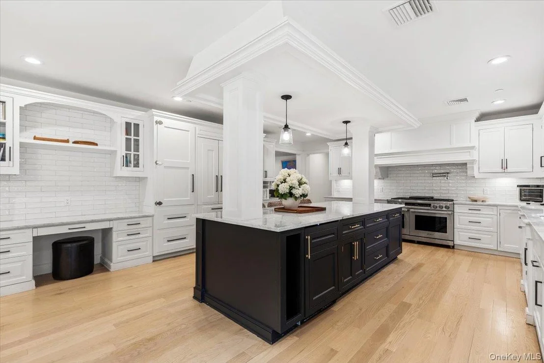 Photo of 127 Rye Ridge Road
