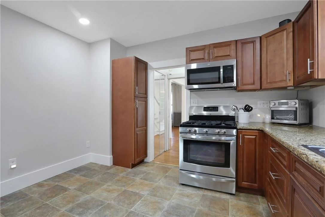 Photo of 40 Townsend Avenue