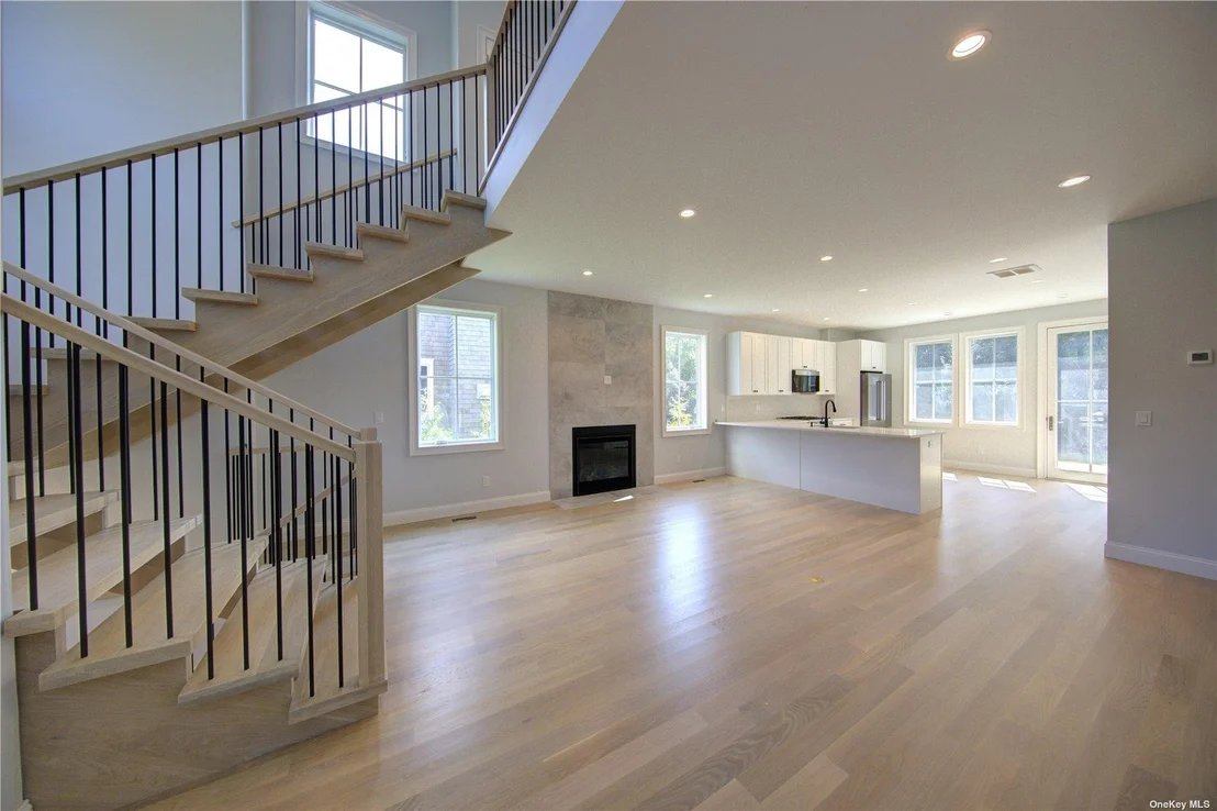 Photo of 6 Crystal Mews Lane