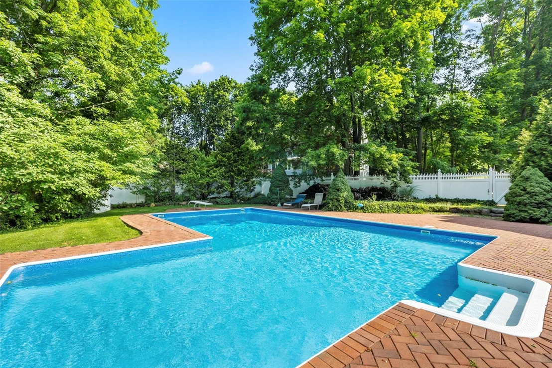 Photo of 8 Braemer Road