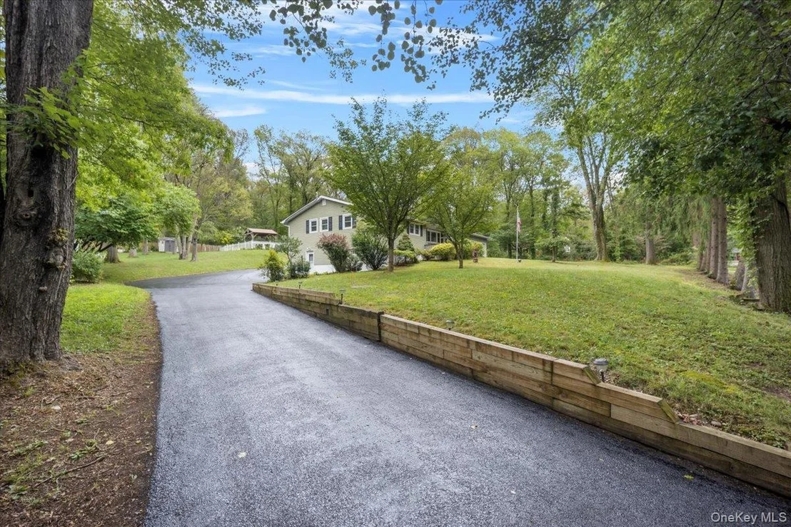 Photo of 7 Hujay Terrace