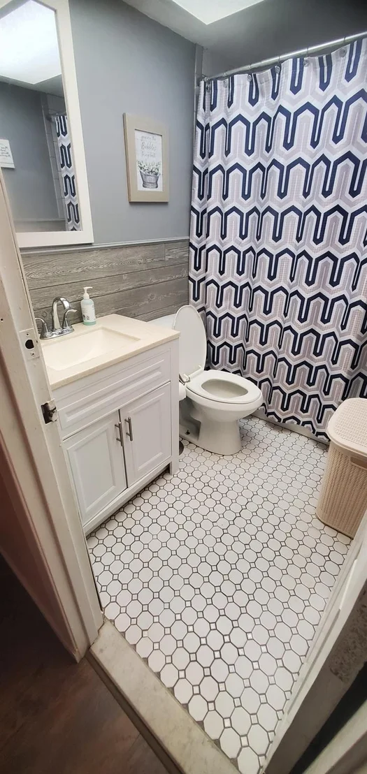 Photo of 30 Chestnut Circle