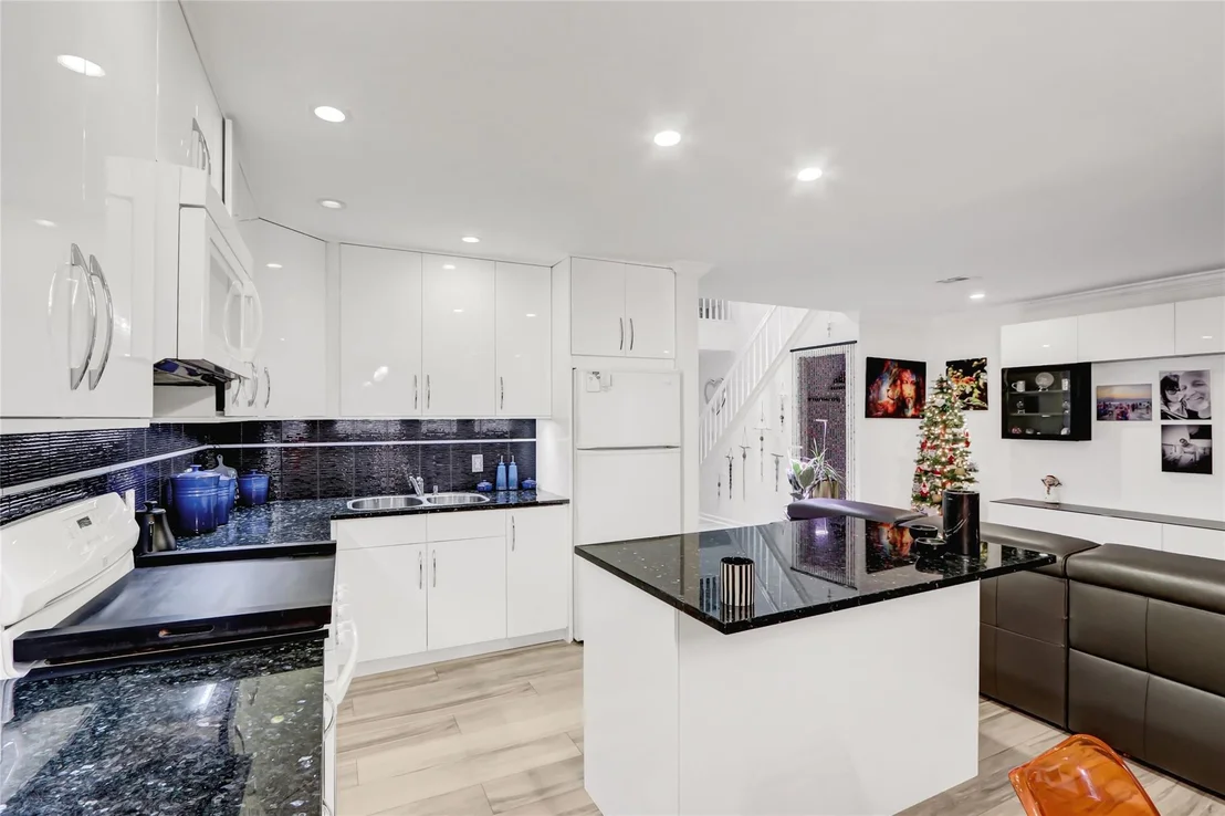 Photo of Unit 2104 at 2104 Cedar Path