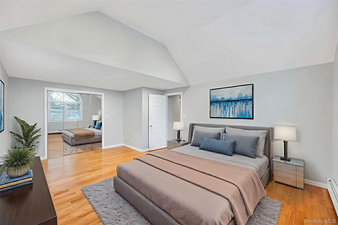 Photo of 2585 Oceanside Road