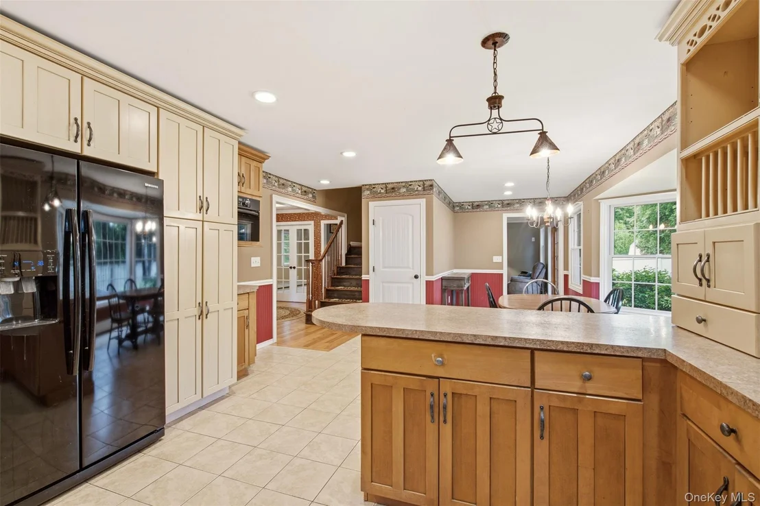 Photo of 83 Hedgerow