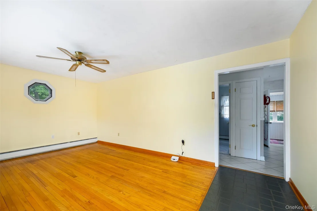 Photo of 45 Holt Road