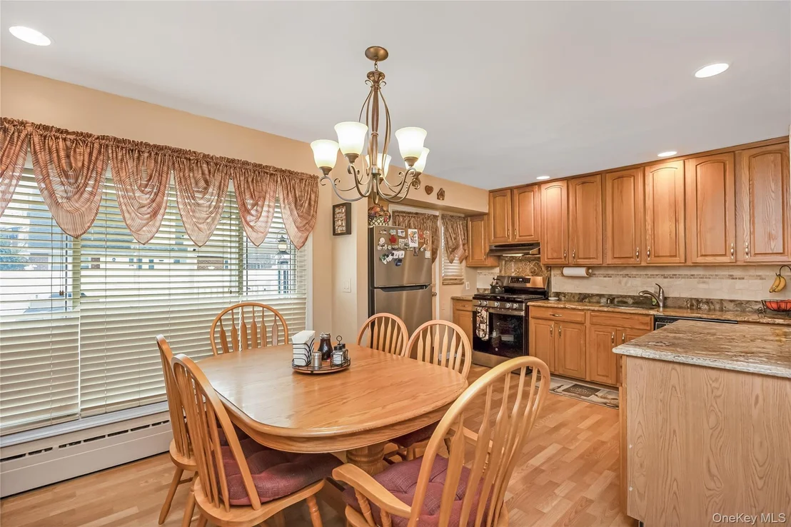 Photo of 75 N Sloan Drive N