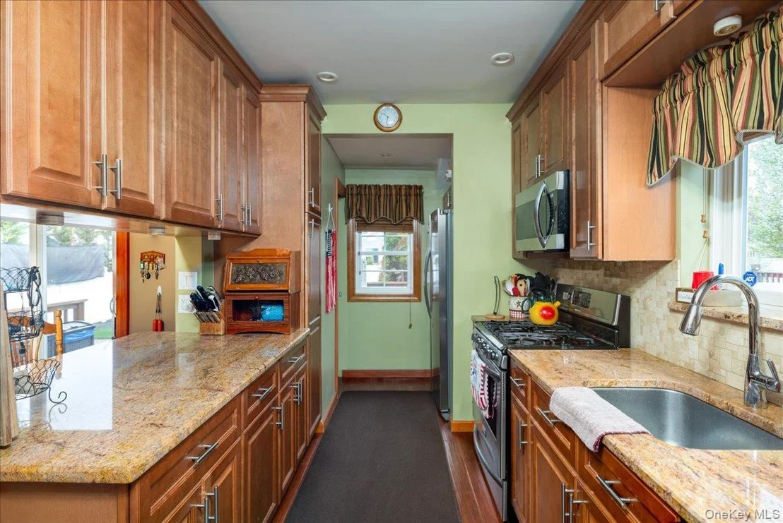 Photo of 210 Frederick Avenue