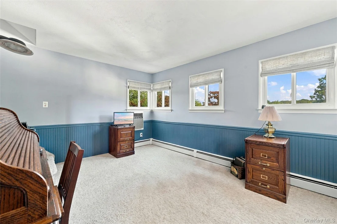 Photo of 75 Bayview Drive