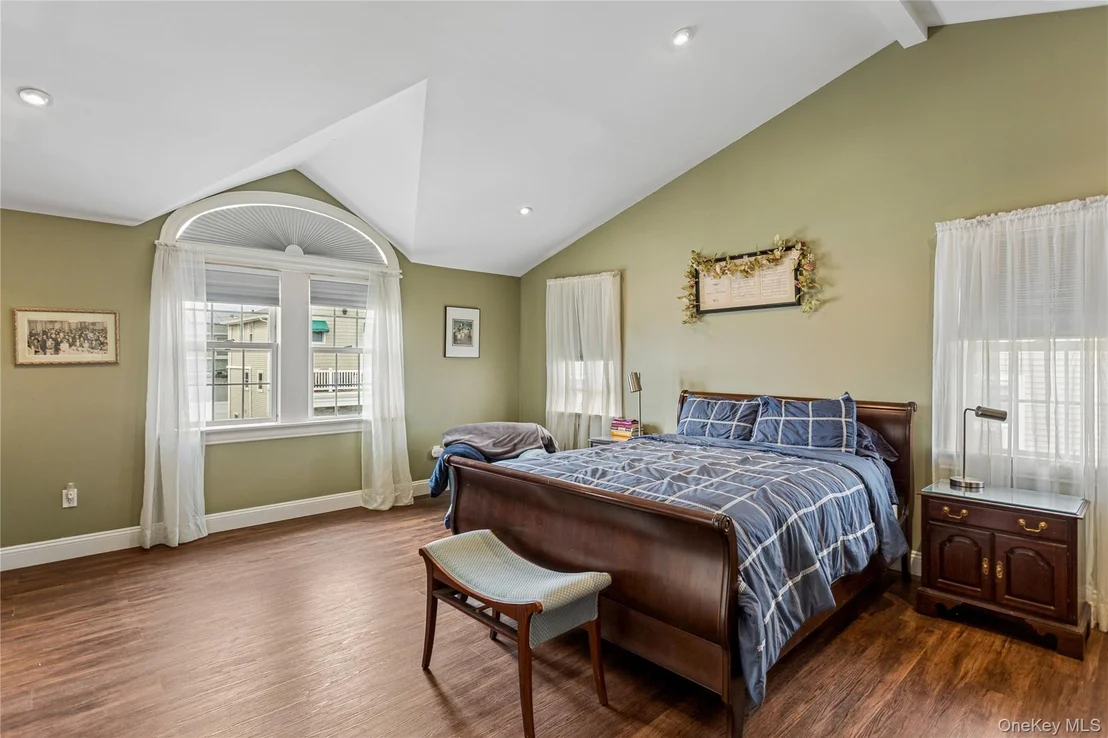 Photo of 84 Barnes Street
