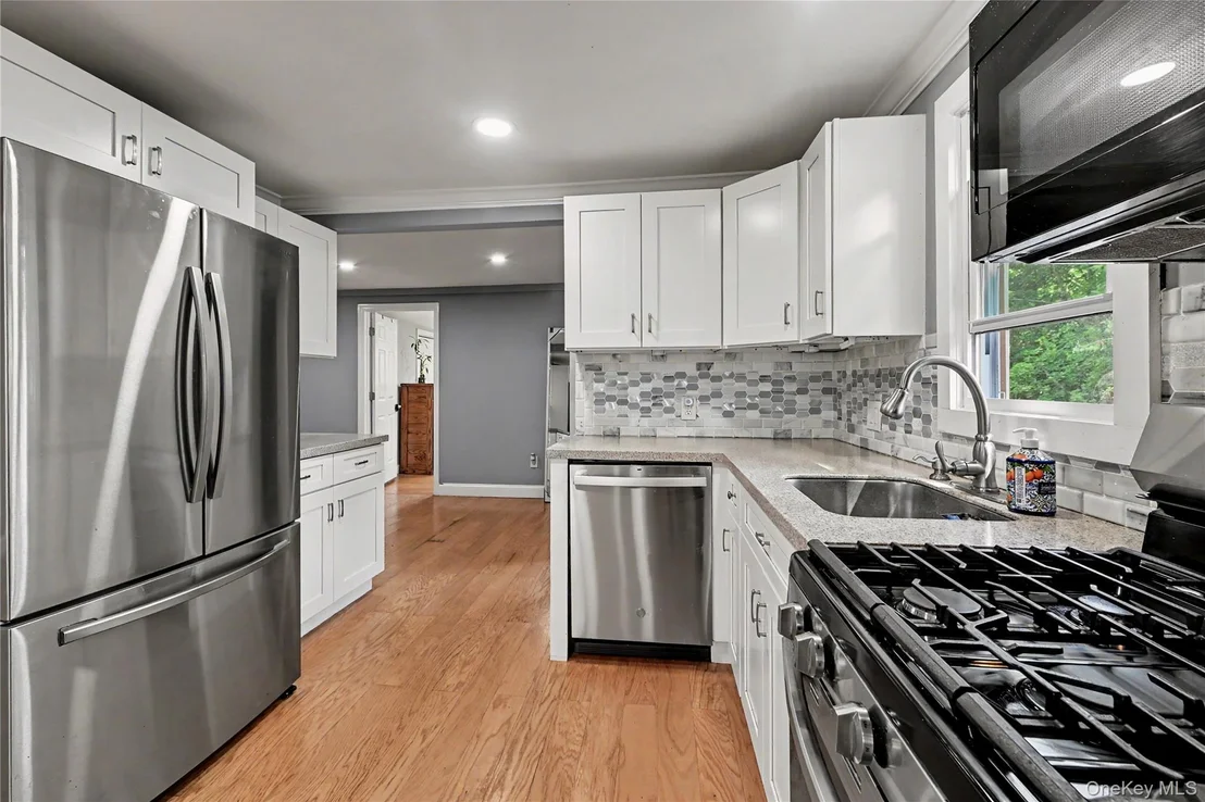 Photo of 74 Longfellow Drive