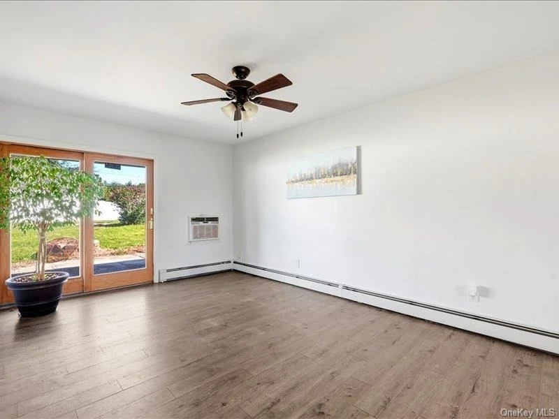Photo of 11 Hoover Lane