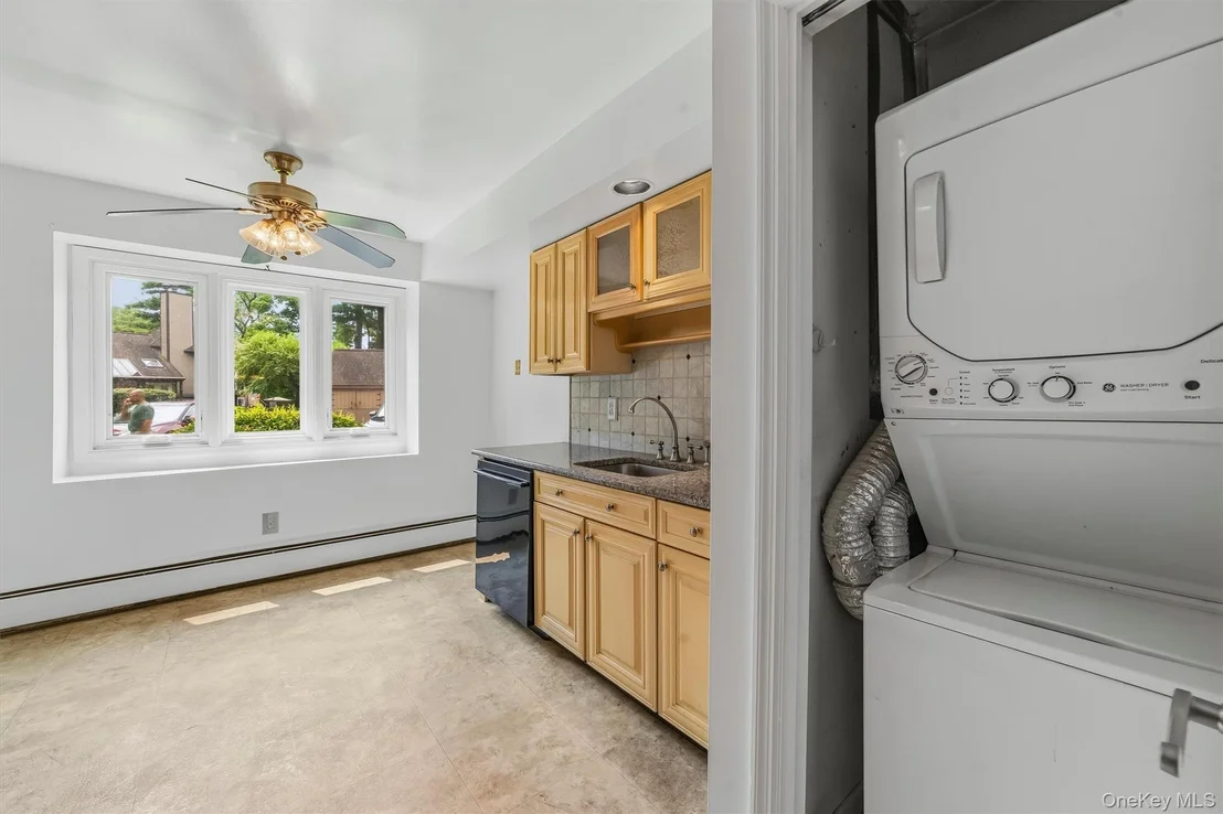Photo of 101 Eagle Bay Drive